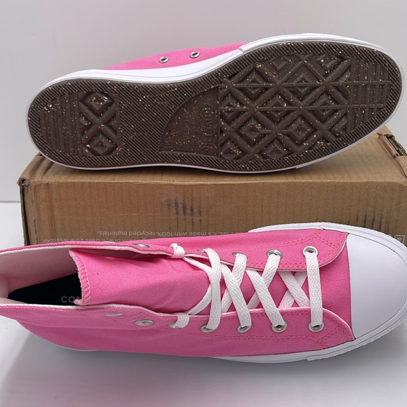 Converse WMNS Chuck Taylor All Star Lift Platform Canvas
WOMEN'S HIGH TOP SHOE - Picture 3 of 16